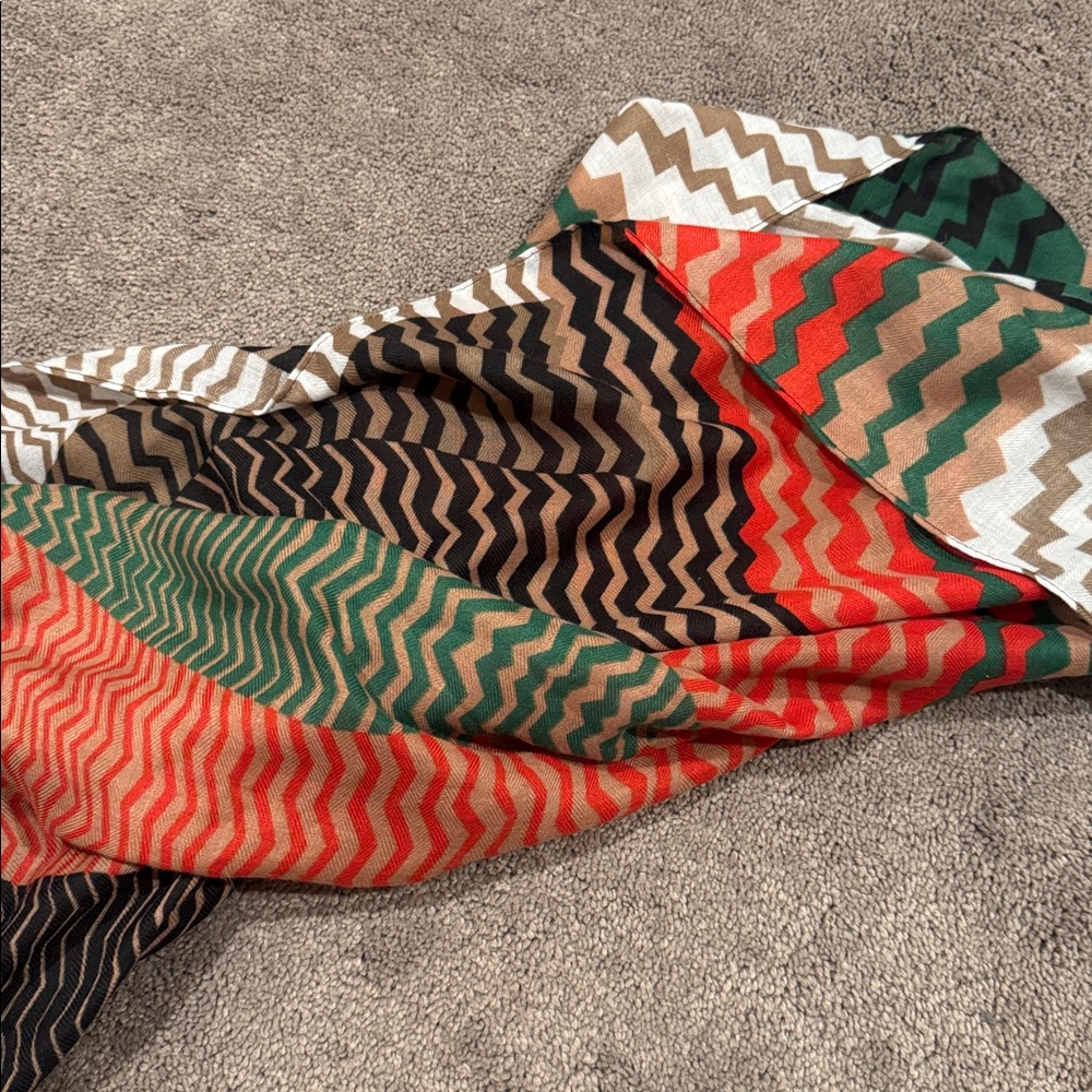 2 Chic Chevron Multicolor Scarf - Picture 5 of 5